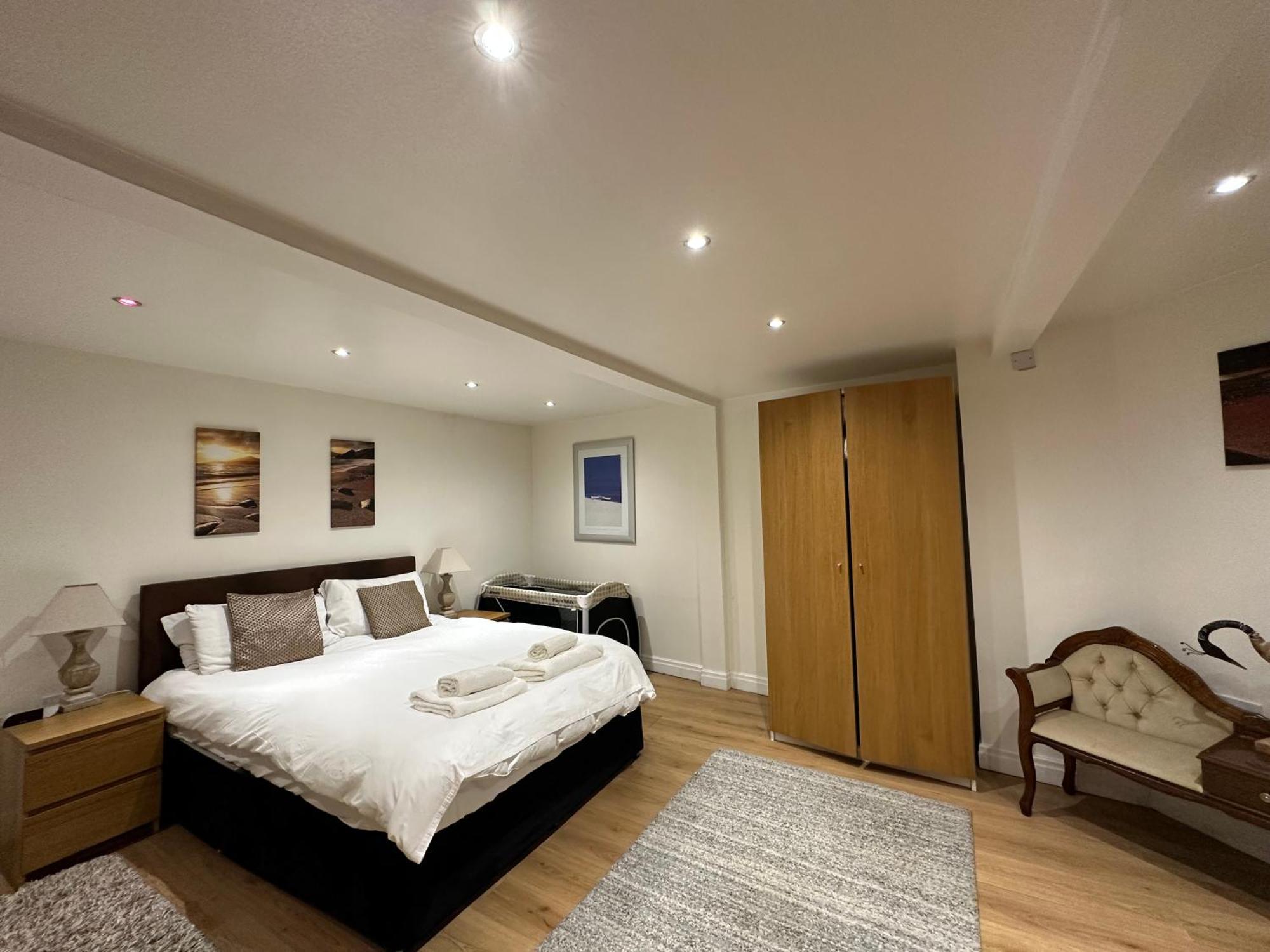 The Carlton'S Holiday Suites Bridlington Exterior photo